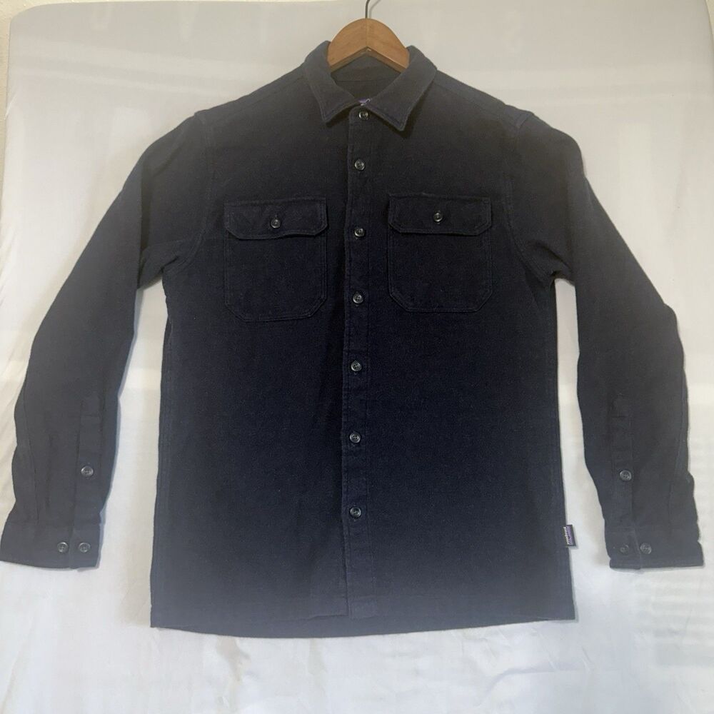 Patagonia Button Down Fleece Shirt Mens Small Blue Long Sleeve  100% Org Cotton